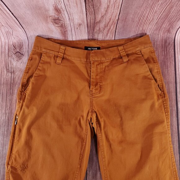 *FLAWS* Arcteryx A2B Chino Pants Mens Size 30X31 Trim Fit Reflective Cuffs Roll - Picture 5 of 14